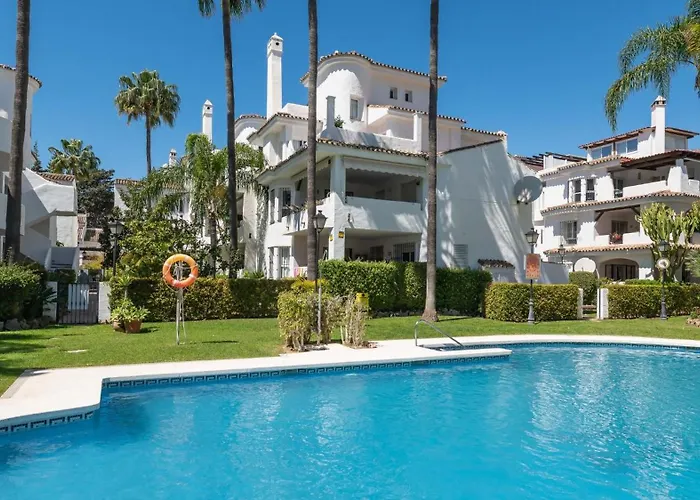 Mediterranean Hidden Treasure At Puerto Banus Apartamento Marbella