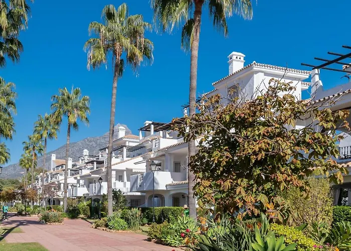 Apartment Mediterranean Hidden Treasure At Puerto Banus *