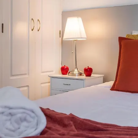 Mediterranean Hidden Treasure At Puerto Banus Apartment Marbella